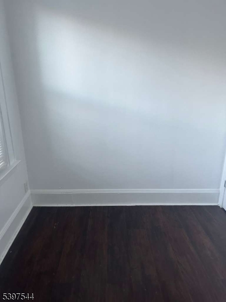 Newark City, NJ 07106,231 Alexander St #1L