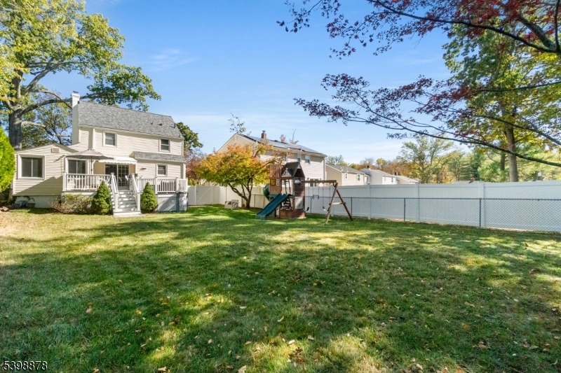 Livingston Twp., NJ 07039,24 E Harrison Pl