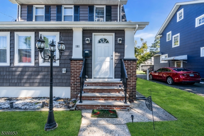 Rahway City, NJ 07065,181 W Stearns St