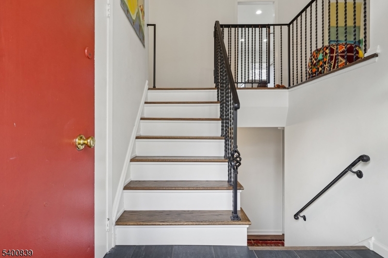 Randolph Twp., NJ 07869,11 Hillcrest Dr