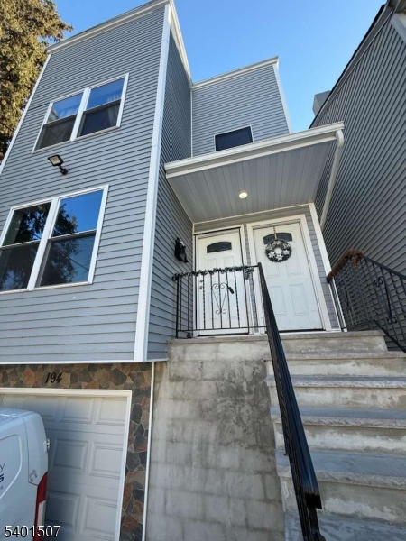 194 N 1st, Paterson City, NJ 07522