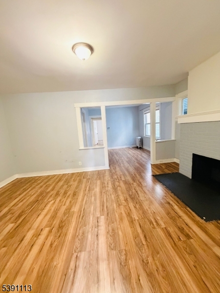 East Orange City, NJ 07017,17 Cottage Pl