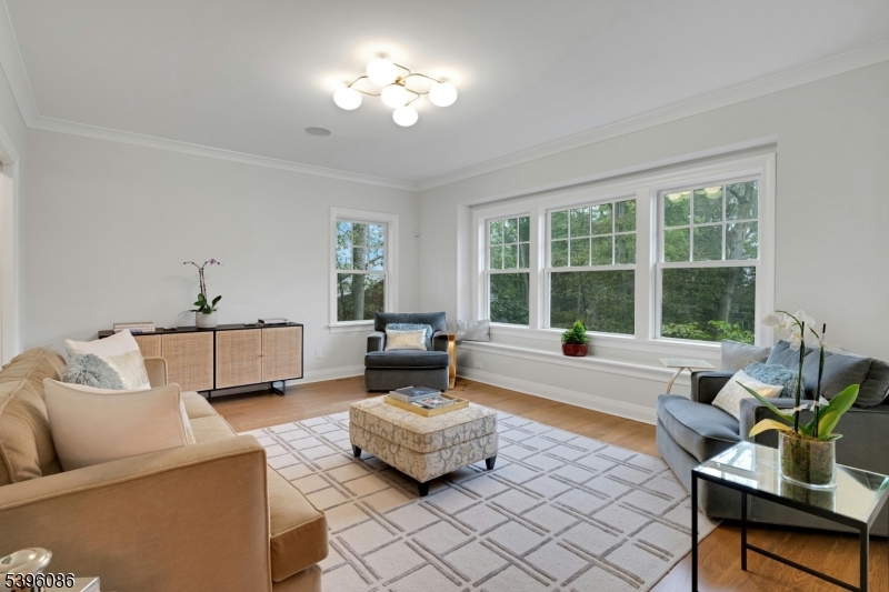 Summit City, NJ 07901,149 Hillcrest Ave