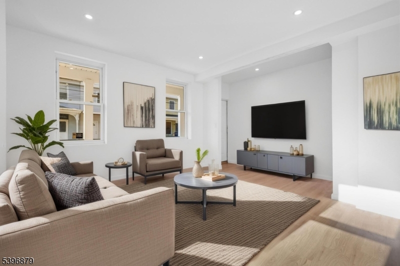 Burlington City, NJ 08016,525 York St