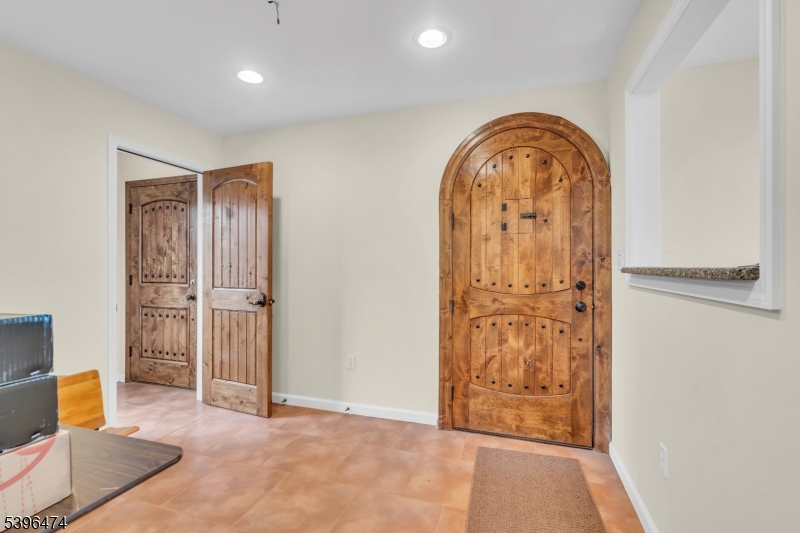 Jefferson Twp., NJ 07849,30 State Route 181