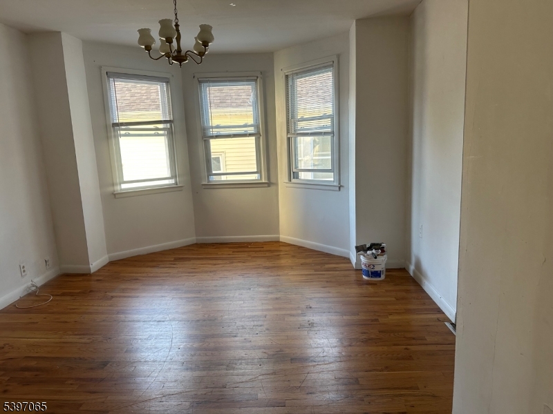 131 Sayre St, Elizabeth City, NJ 07208