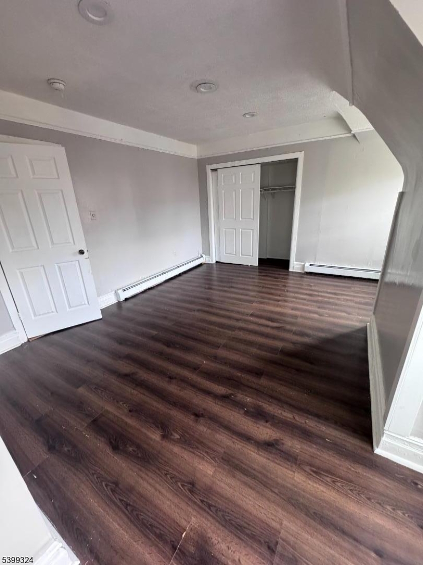 Newark City, NJ 07104,649 Mount Prospect Ave