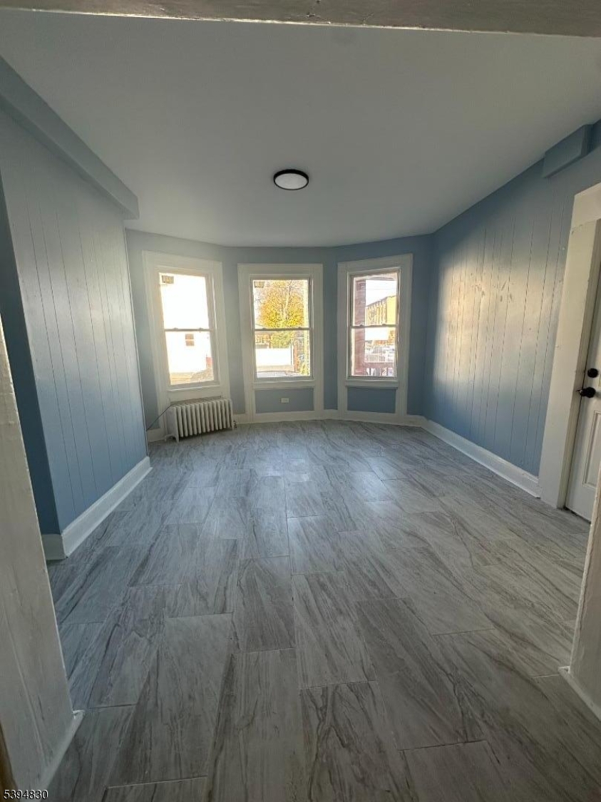 Paterson City, NJ 07514,334 11Th Ave #2