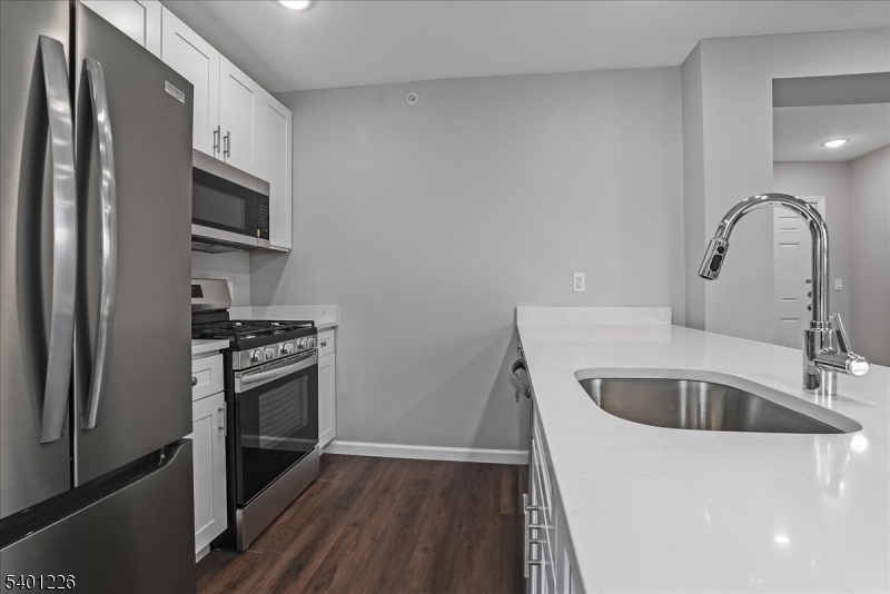 Bloomfield Twp., NJ 07003,224 Broad St