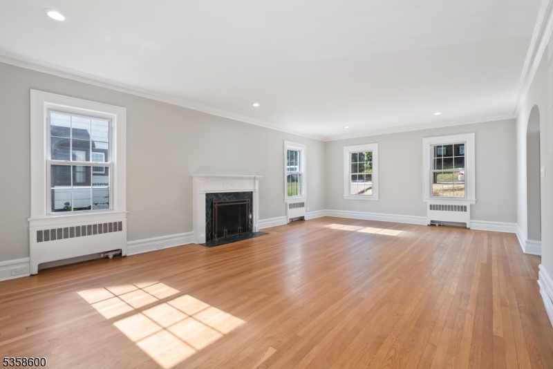 Maplewood Twp., NJ 07040,168 Wyoming Ave