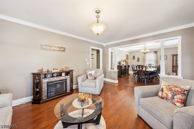 Manville Boro, NJ 08835,1115 Dukes Pkwy E