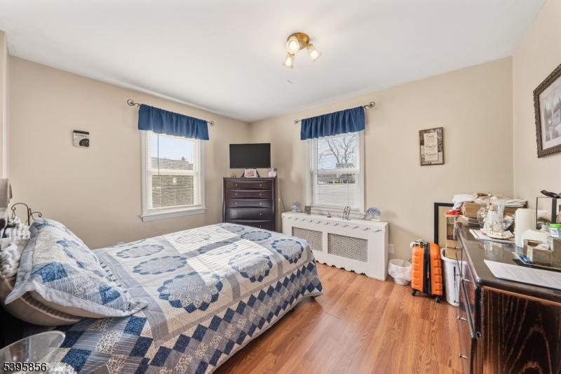 Manville Boro, NJ 08835,1115 Dukes Pkwy E