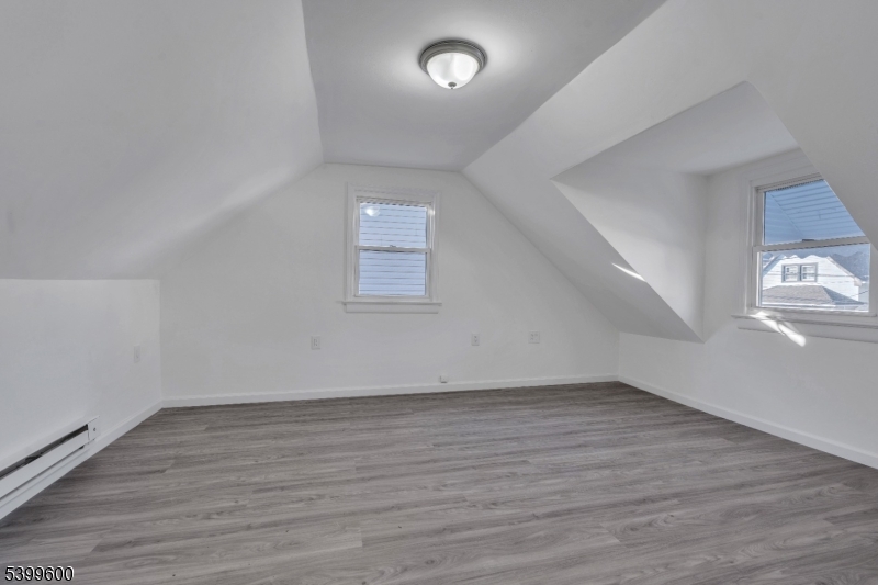 Carteret Boro, NJ 07008,18 John St