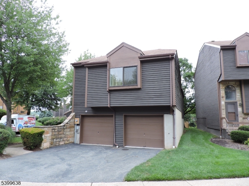 Rockaway Twp., NJ 07866,82 Fallen Timbers Trl