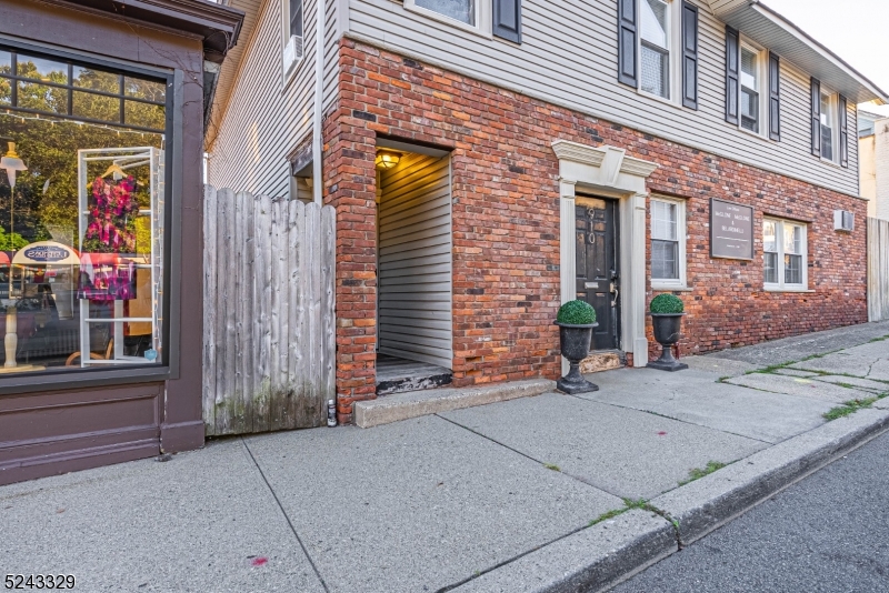 910 Main St, Boonton Town, NJ 07005