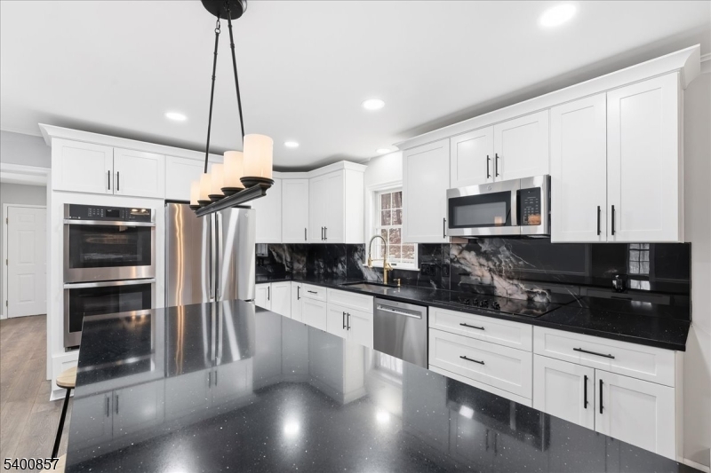 West Milford Twp., NJ 07480,611 Snake Den Rd