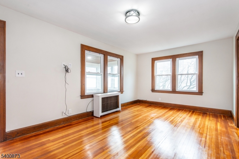 West Caldwell Twp., NJ 07006,25 Dodd Rd