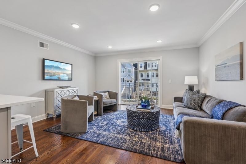 East Orange City, NJ 07017,139 N 15Th St