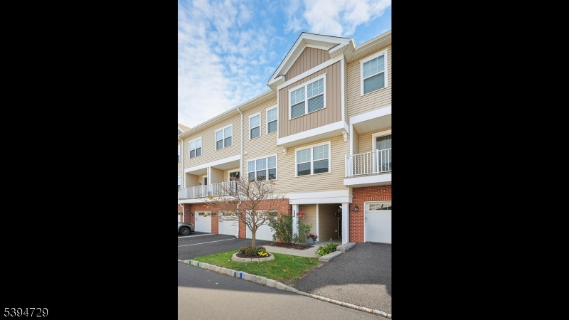 Highland Park Boro, NJ 08904,204 Dickson Ct