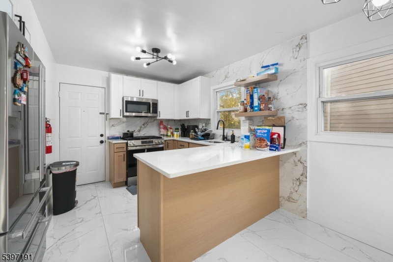 Newark City, NJ 07106,22 Crescent Ct