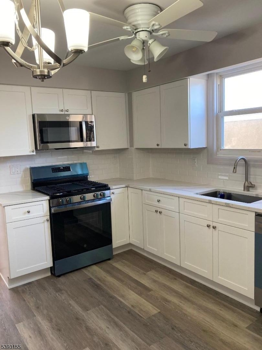 East Rutherford Boro, NJ 07073,9 Enoch St