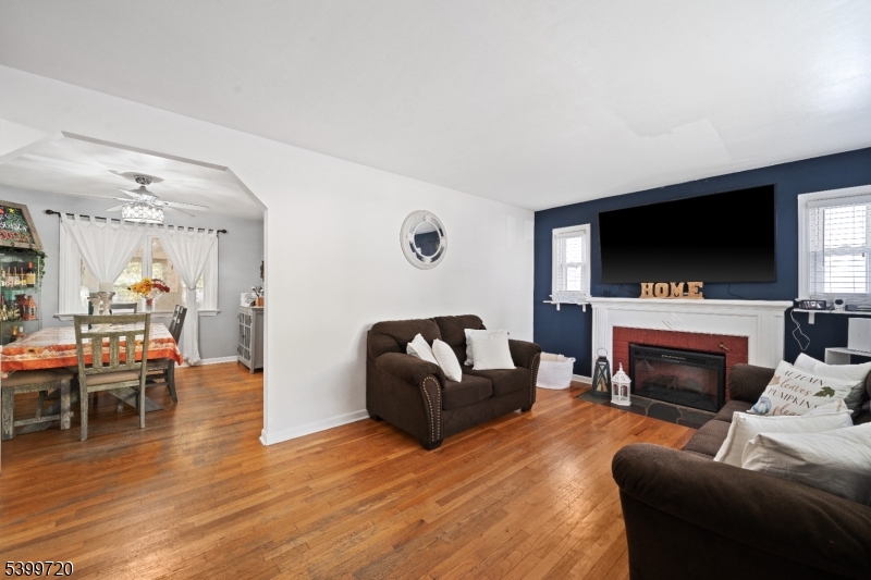 Clifton City, NJ 07014,17 Princeton St