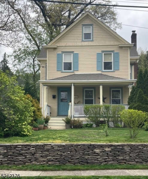 273 Edwards St, Ridgewood Village, NJ 07450