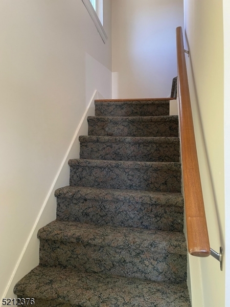 Ridgewood Village, NJ 07450,273 Edwards St