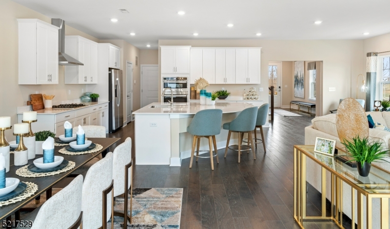 East Hanover Twp., NJ 07035,21 Eastwood Ter