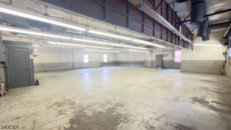 West New York Town, NJ 07093,333 53Rd Aka5216Pal Ave