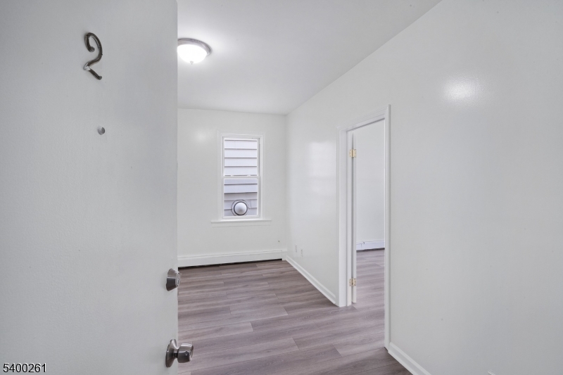 Belleville Twp., NJ 07109,279 Belmont Ave