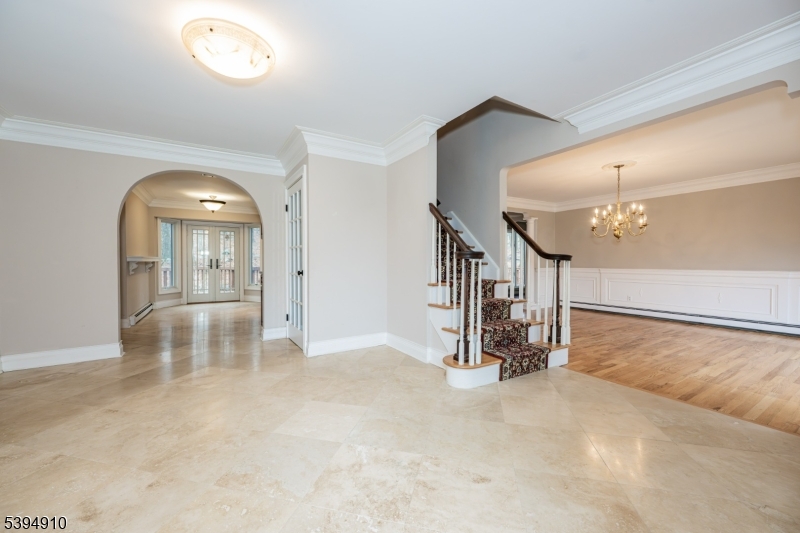 Kinnelon Boro, NJ 07405,2 Denise Dr