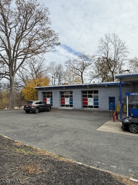Hopatcong Boro, NJ 07843,53 Lakeside Blvd