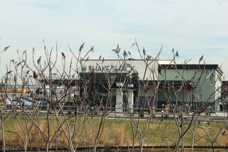 North Brunswick Twp., NJ 08902,6 Bond St