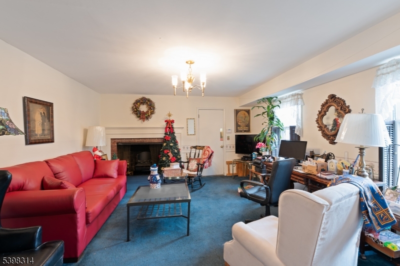 River Vale Twp., NJ 07675,280 River Dr