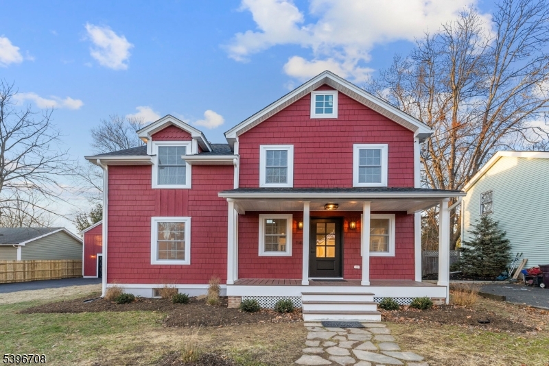 143 Maple Ave, Chester Boro, NJ 07930