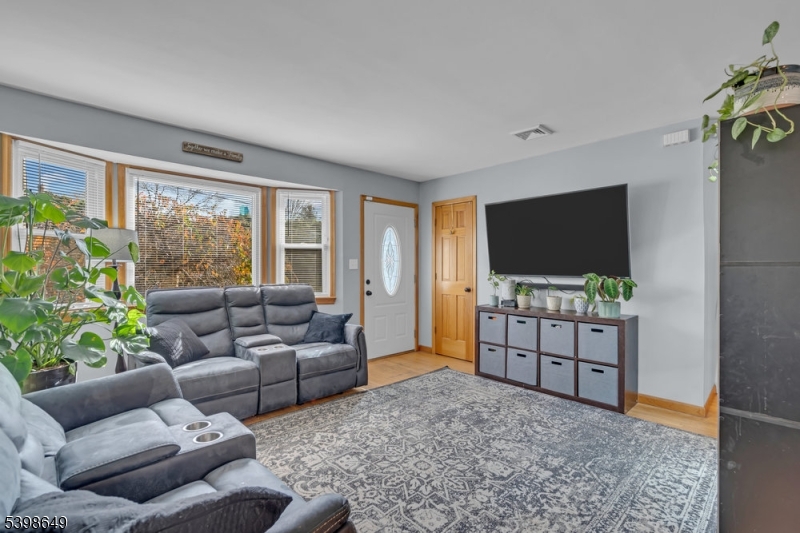 Hillsborough Twp., NJ 08844,6 Gail Rd