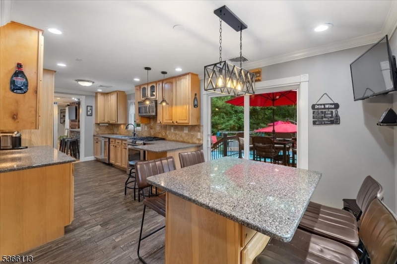 Wanaque Boro, NJ 07420,19 Elm St