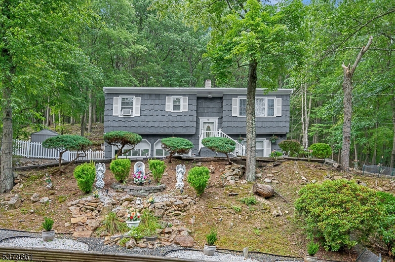 120 Park Heights Ave, Dover Town, NJ 07801