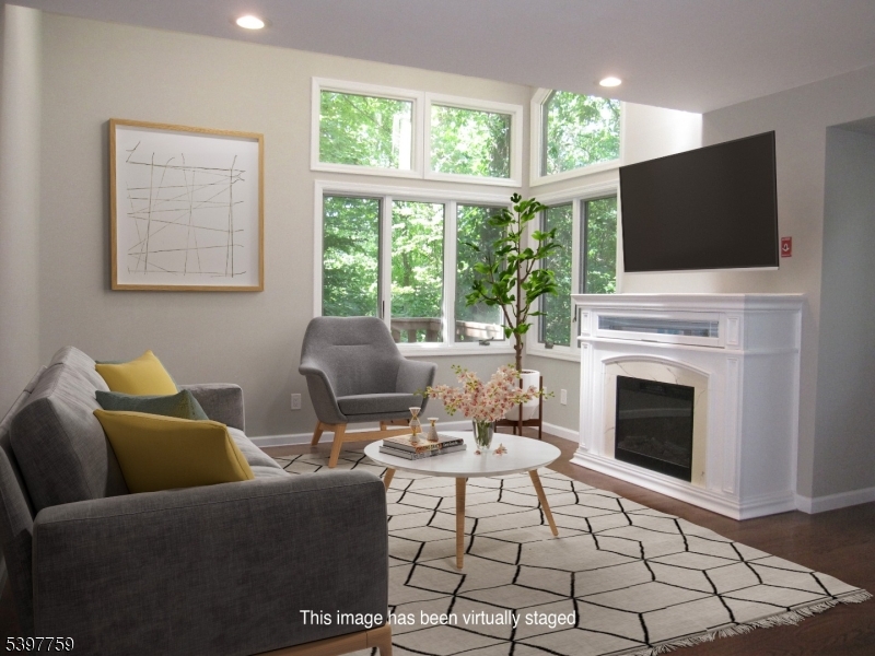 Vernon Twp., NJ 07462,3 Village Way Unit 1 #1