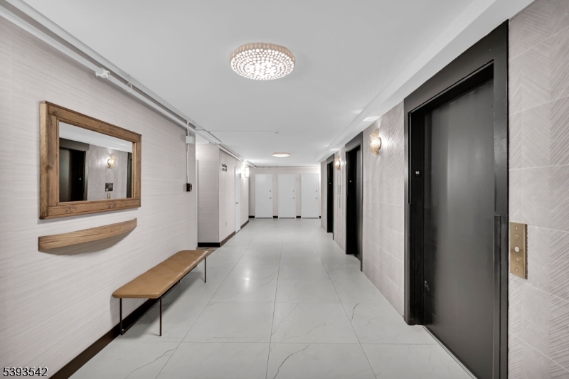 Cliffside Park Boro, NJ 07010,300 Winston Dr-C1601 #1601