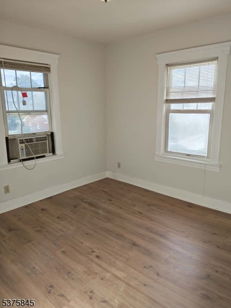 Linden City, NJ 07036,411 Brook St