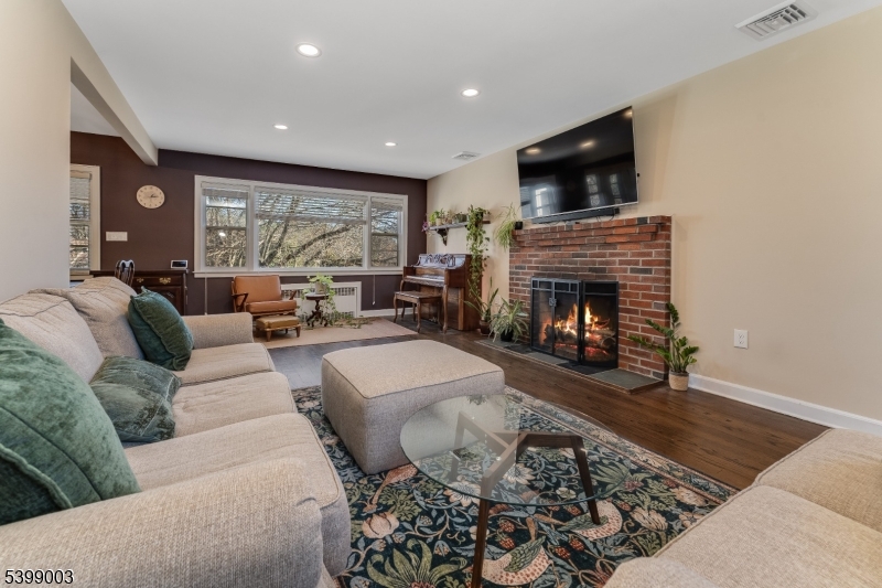 Boonton Town, NJ 07005,630 Old Boonton Rd