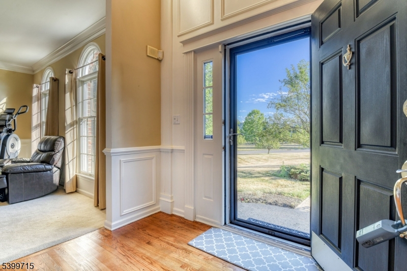 Franklin Twp., NJ 08802,5 Hidden Valley Way