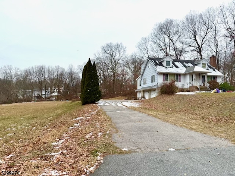 Jefferson Twp., NJ 07438,12 Cozy Lake Rd