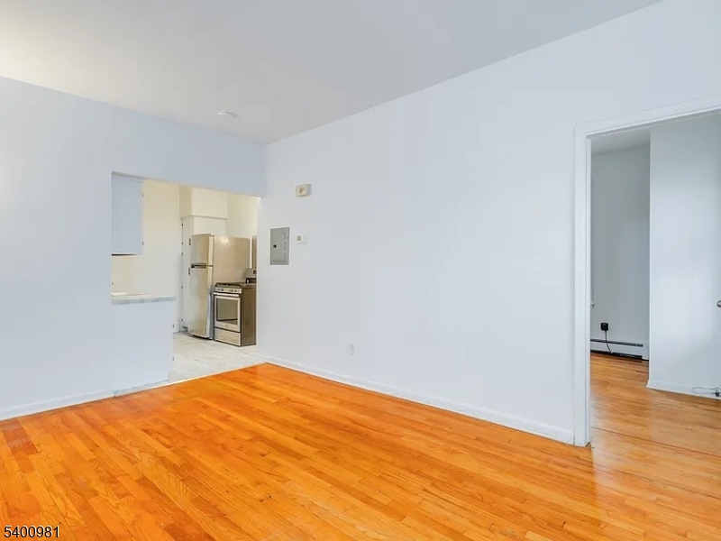 Belleville Twp., NJ 07109,502 Washington Ave #6