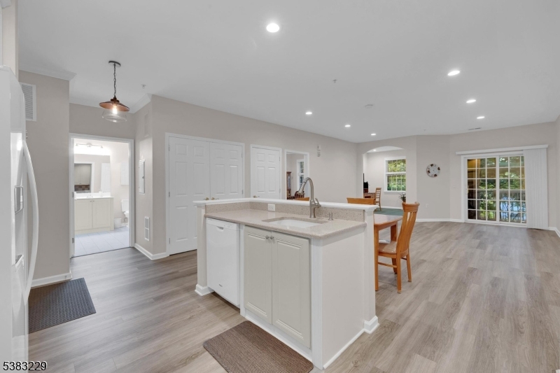 Mount Arlington Boro, NJ 07856,7 Ridgeview Ln #7