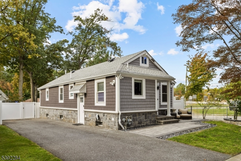 Hawthorne Boro, NJ 07506,298 4th Ave