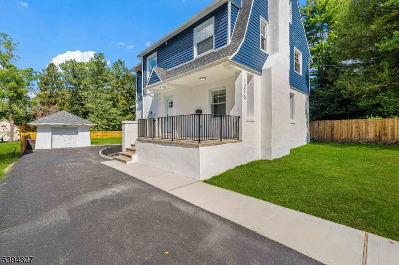 Plainfield City, NJ 07060,1215 PROSPECT AVENUE