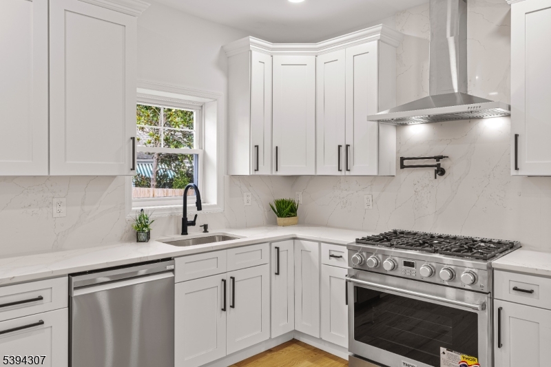 Plainfield City, NJ 07060,1215 PROSPECT AVENUE